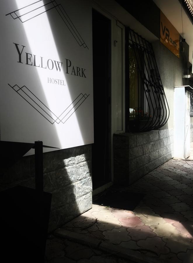 Yellow Park Hostel Koktobe Exteriér fotografie